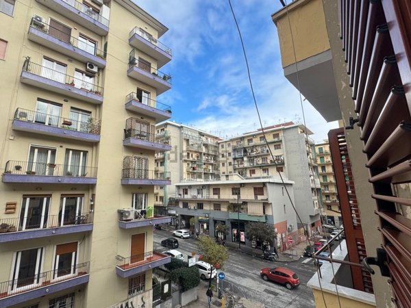 appartamento in vendita a Napoli in zona Arenella