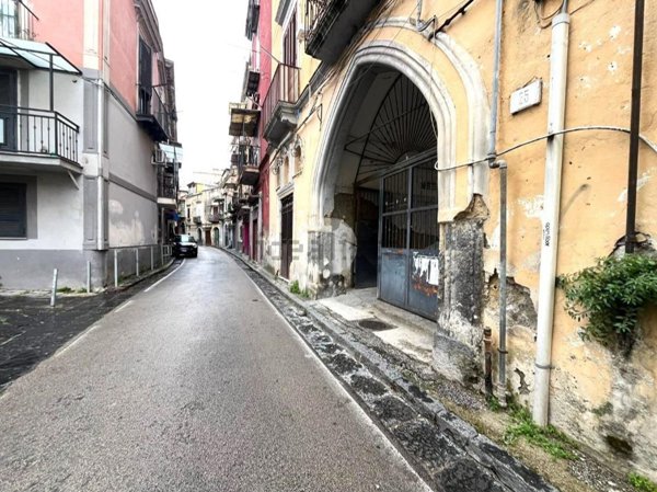 appartamento in vendita a Napoli in zona Miano