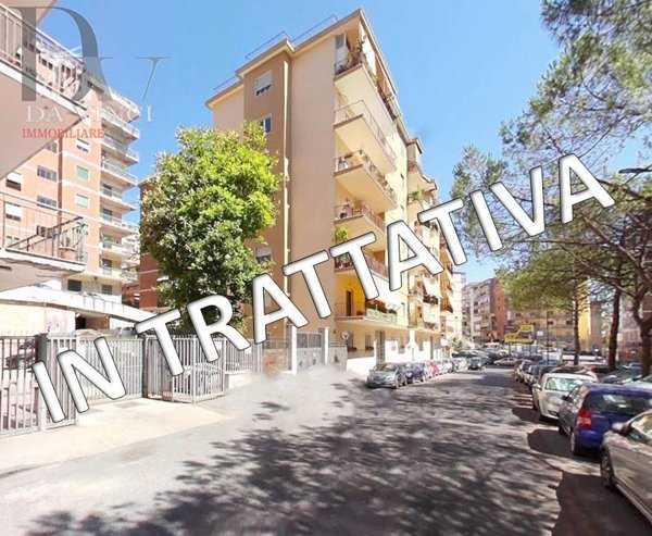appartamento in vendita a Napoli in zona Arenella