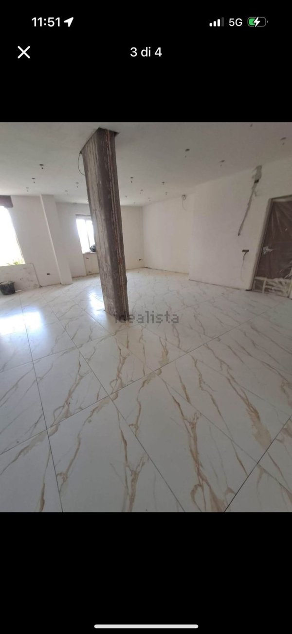 appartamento in vendita a Napoli in zona Fuorigrotta