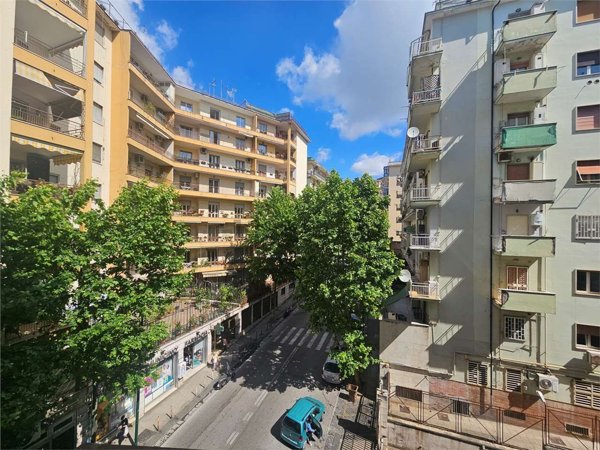 appartamento in vendita a Napoli in zona Arenella