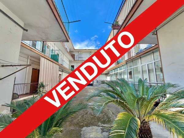 appartamento in vendita a Napoli in zona Piscinola