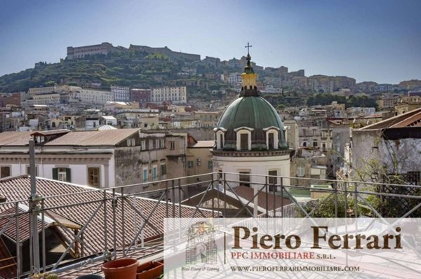 appartamento in vendita a Napoli in zona Stella