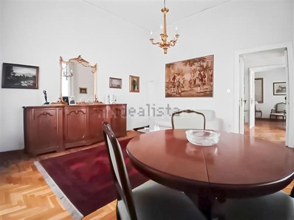 appartamento in vendita a Napoli in zona Pendino / San Giuseppe