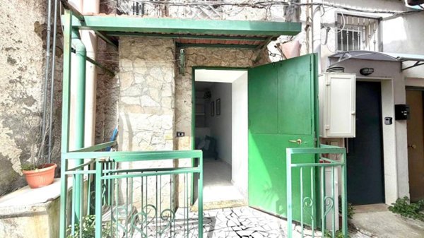 appartamento in vendita a Napoli in zona Piscinola