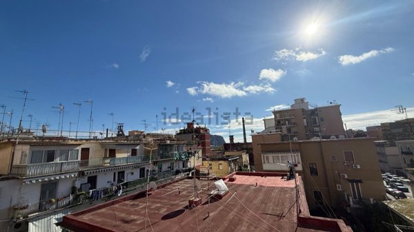 appartamento in vendita a Napoli in zona Pendino / San Giuseppe