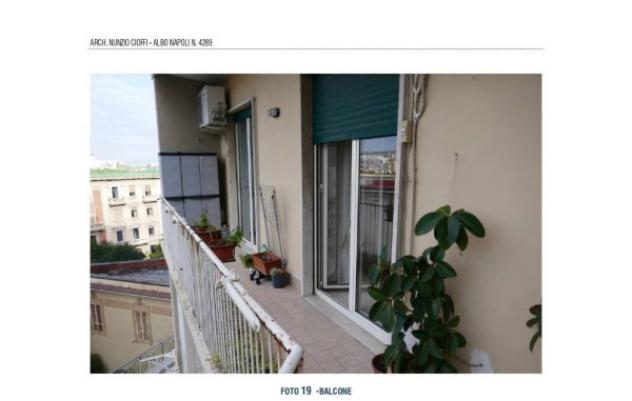appartamento in vendita a Napoli in zona Vomero