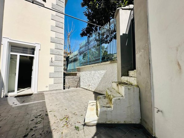 appartamento in vendita a Napoli in zona Vomero