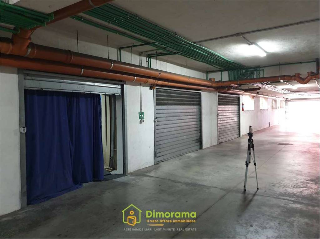 appartamento in vendita a Napoli in zona Capodichino