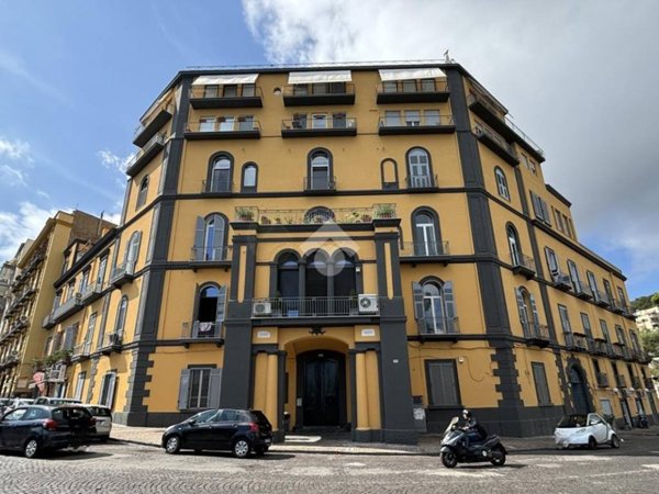 appartamento in vendita a Napoli in zona Posillipo