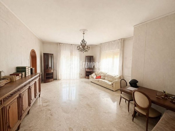 appartamento in vendita a Napoli in zona Arenella