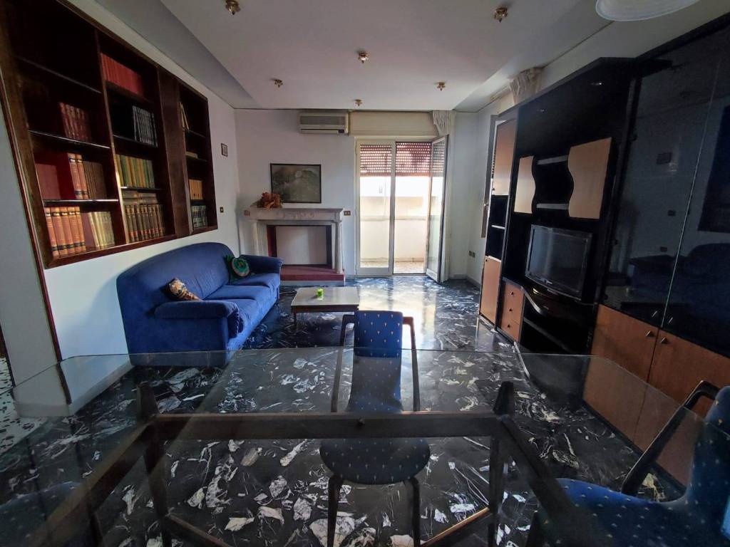 appartamento in vendita a Napoli in zona Arenella