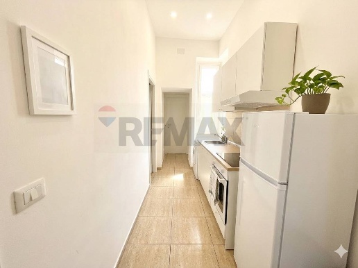 appartamento in vendita a Napoli in zona San Lorenzo