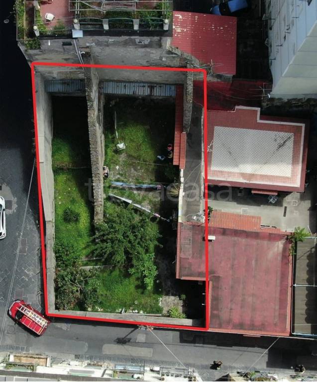 terreno edificabile in vendita a Napoli in zona Vomero