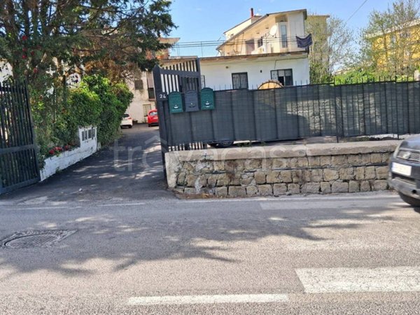 appartamento in vendita a Napoli in zona Chiaiano