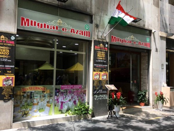 negozio in vendita a Napoli