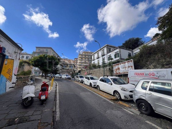 appartamento in vendita a Napoli