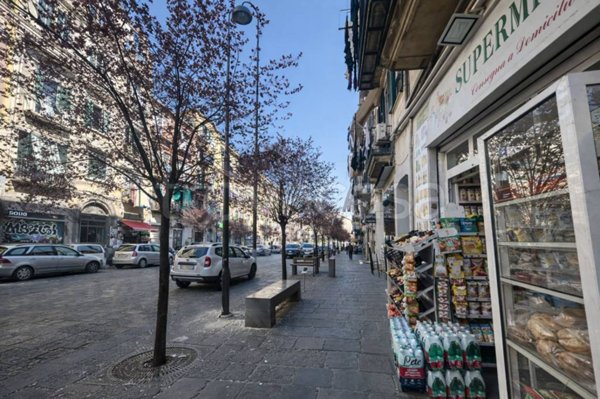 negozio in vendita a Napoli