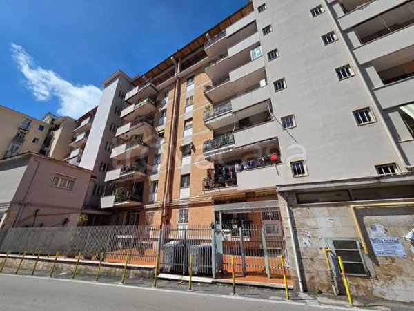 appartamento in vendita a Napoli in zona Fuorigrotta