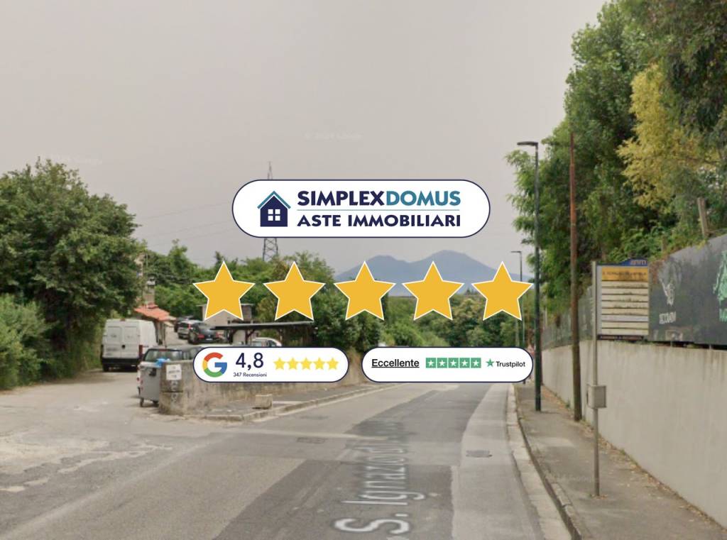 appartamento in vendita a Napoli in zona Camaldoli