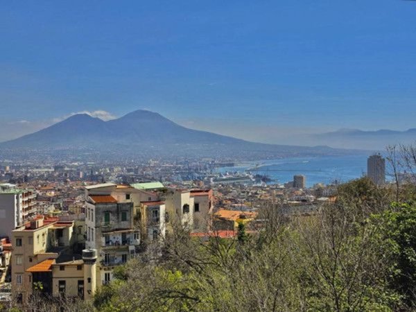 appartamento in vendita a Napoli in zona Vomero