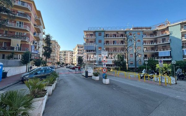 appartamento in vendita a Napoli in zona Capodimonte / Colli Aminei
