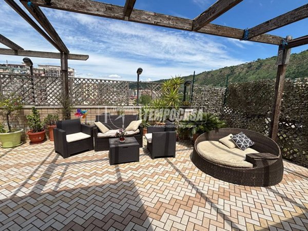 appartamento in vendita a Napoli in zona Pianura