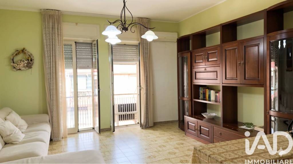 appartamento in vendita a Napoli in zona Bagnoli