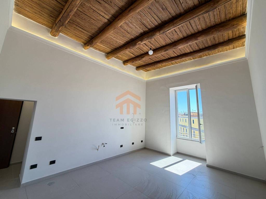 appartamento in vendita a Napoli