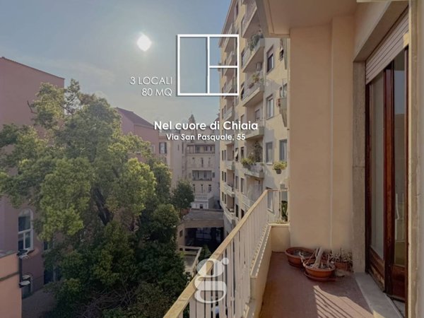 appartamento in vendita a Napoli in zona Chiaia