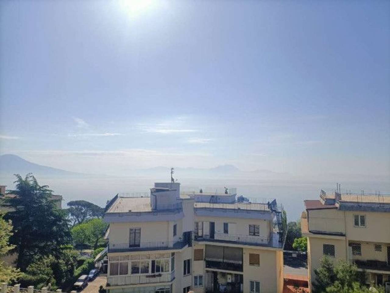 appartamento in vendita a Napoli in zona Posillipo