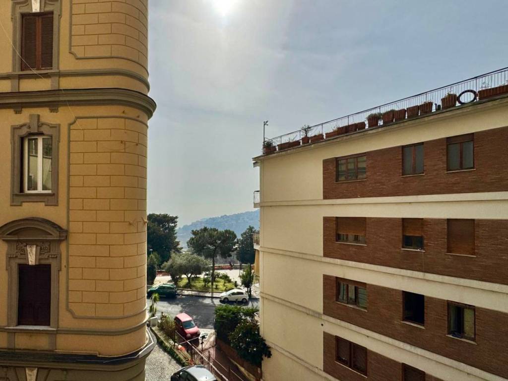 appartamento in vendita a Napoli in zona Vomero