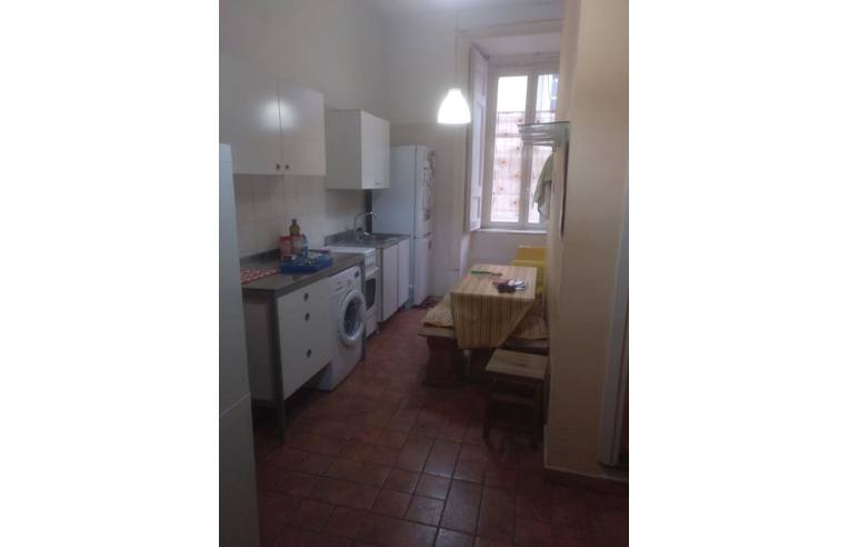 appartamento in vendita a Napoli in zona Mercato