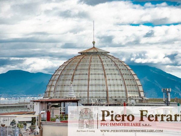 appartamento in vendita a Napoli