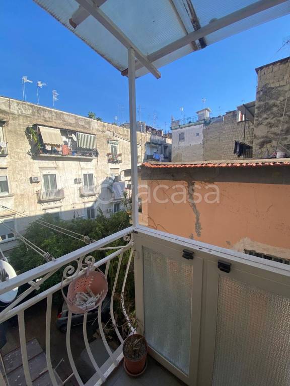 appartamento in vendita a Napoli in zona Pendino / San Giuseppe