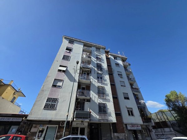 appartamento in vendita a Napoli in zona Arenella