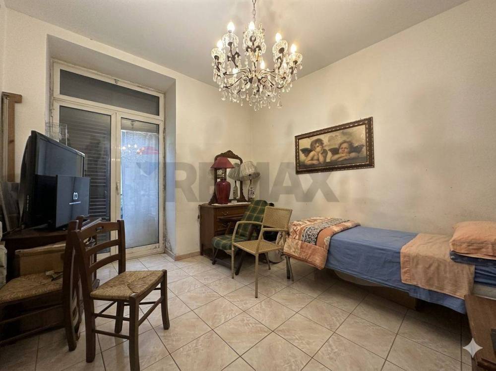 appartamento in vendita a Napoli in zona Stella