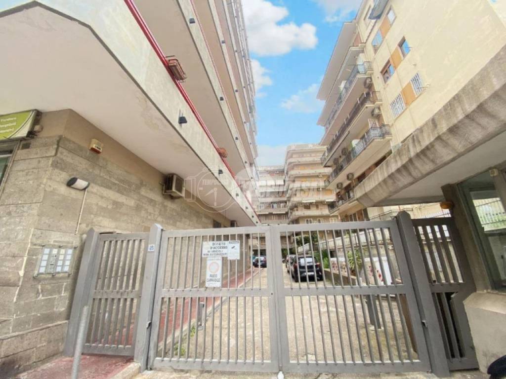 appartamento in vendita a Napoli in zona Arenella
