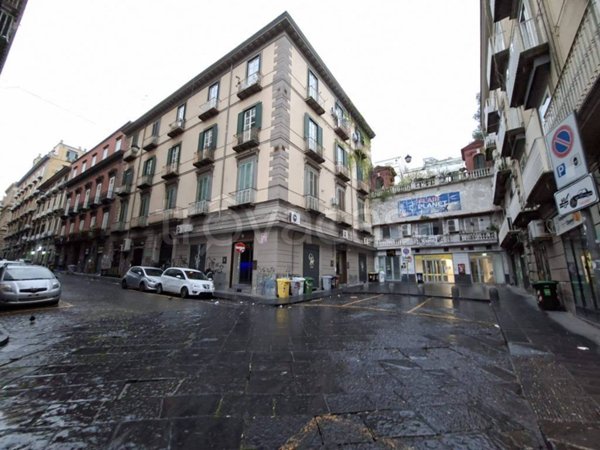negozio in vendita a Napoli