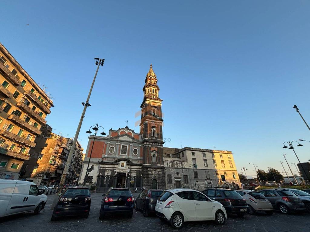 appartamento in vendita a Napoli in zona Pendino / San Giuseppe