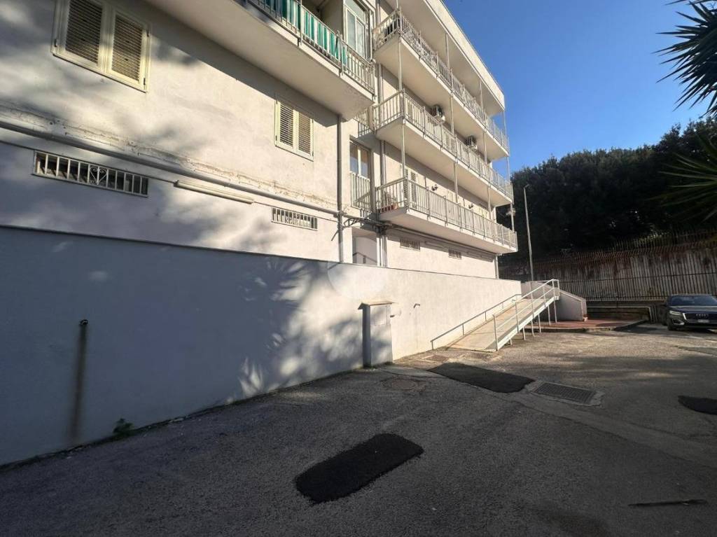 appartamento in vendita a Napoli in zona Secondigliano