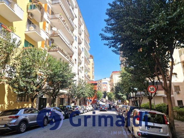 appartamento in vendita a Napoli in zona Arenella