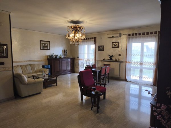 appartamento in vendita a Napoli in zona San Pietro a Patierno