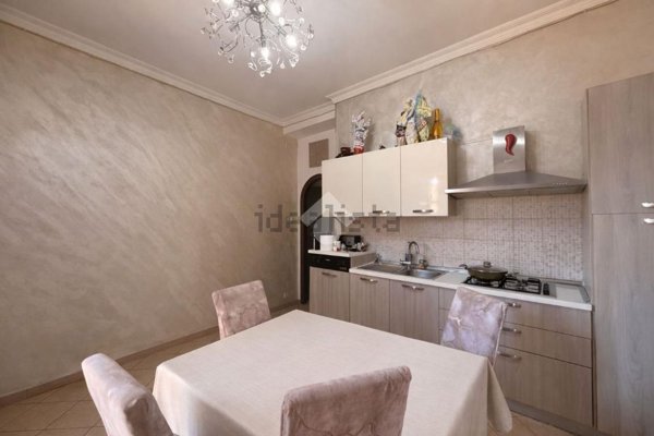 appartamento in vendita a Napoli in zona Secondigliano