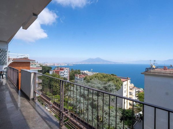 appartamento in vendita a Napoli in zona Posillipo