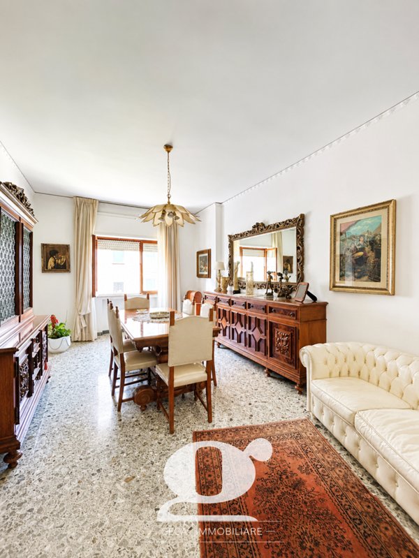appartamento in vendita a Napoli in zona Capodimonte / Colli Aminei