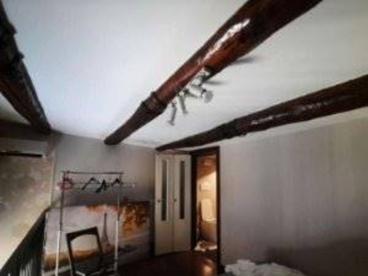 appartamento in vendita a Napoli in zona Chiaia