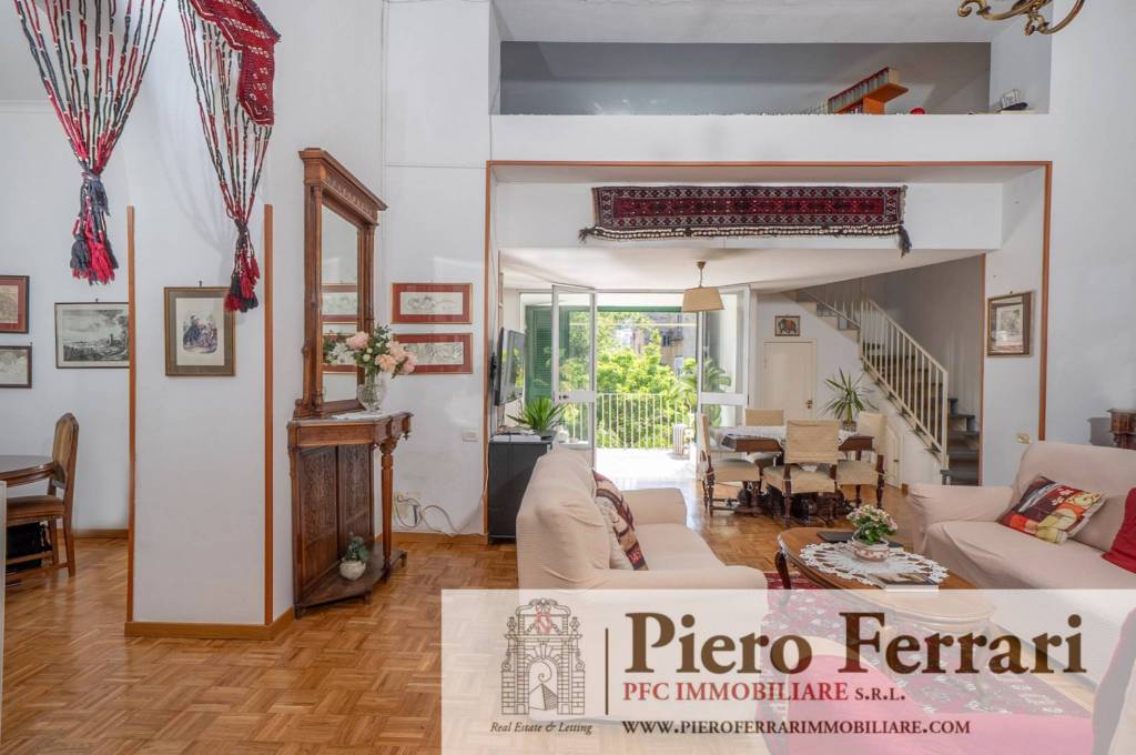 appartamento in vendita a Napoli in zona Vomero