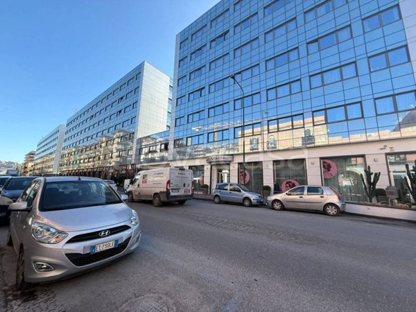 appartamento in vendita a Napoli in zona Fuorigrotta