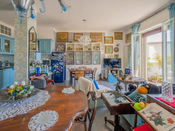 appartamento in vendita a Napoli in zona Bagnoli